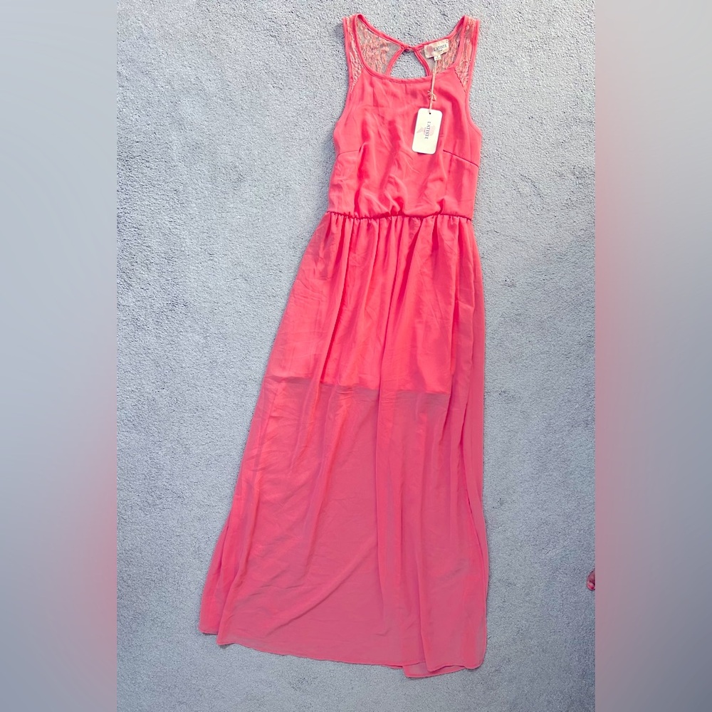 NWT L’ATISTE coral maxi dress with lace back